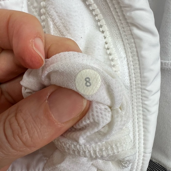 Lululemon Fleecy Keen Jacket Size 8 - Picture 11 of 11